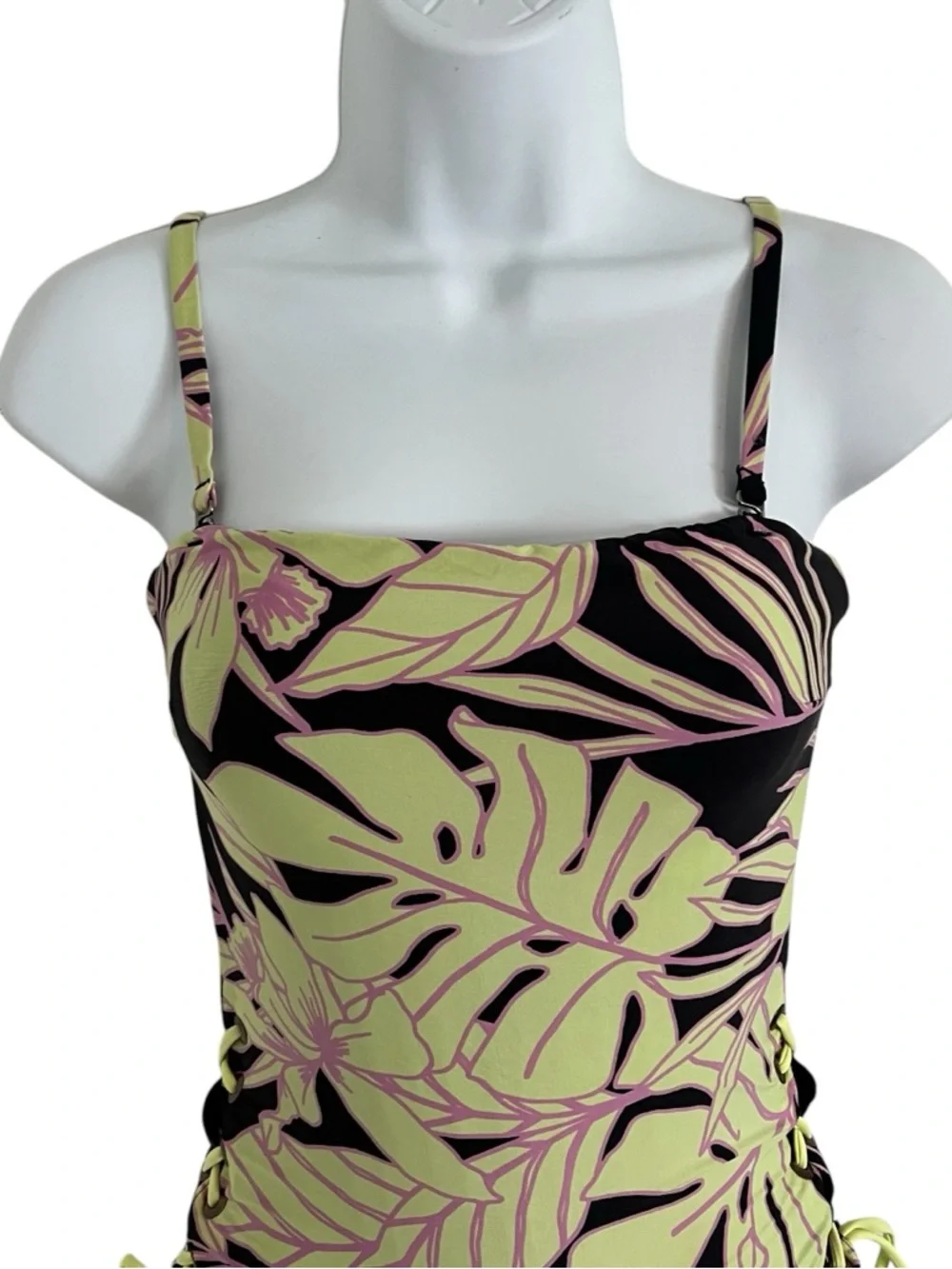 MAAJI Reversible Tropical Resort Arista‎ Print One Piece Swimsuit